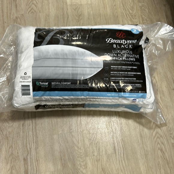 Beautyrest Bedding Beautyrest Black Luxurious Down Alternative2